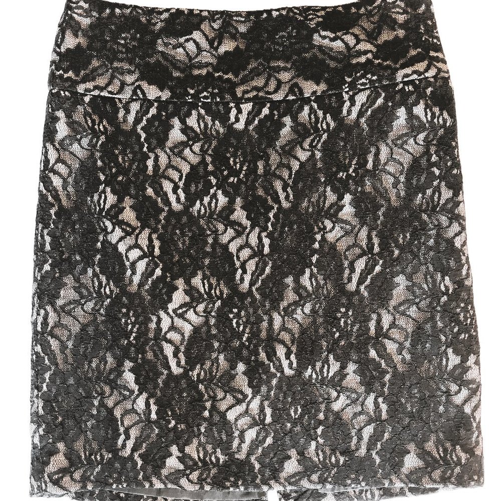 The Limited Black Floral Lace Pencil Skirt Dressy Knee Length Lined Size 2 Women